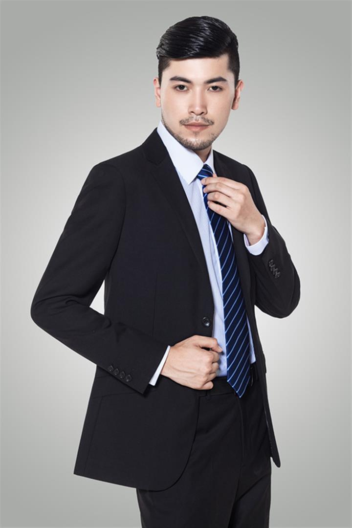 郑春 剪辑与后期总监
